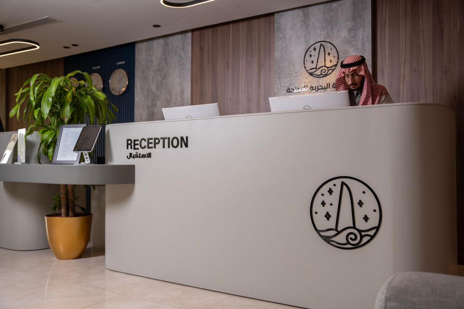 Seafront Luxury Suites Jeddah Corniche Exterior photo